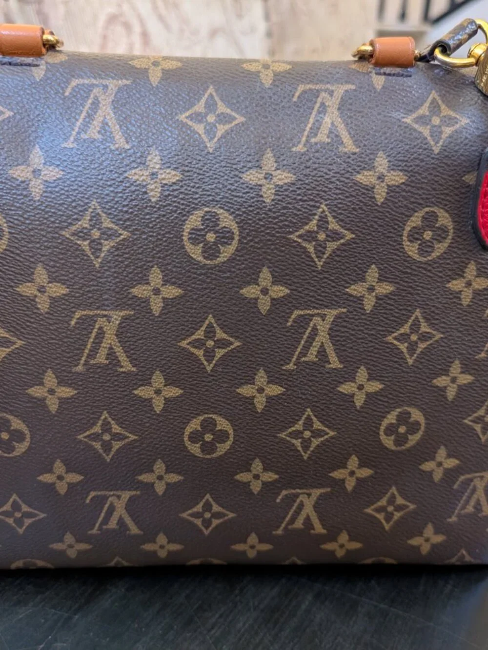 Louis Vuitton crossbody bag - Picture 13 of 13